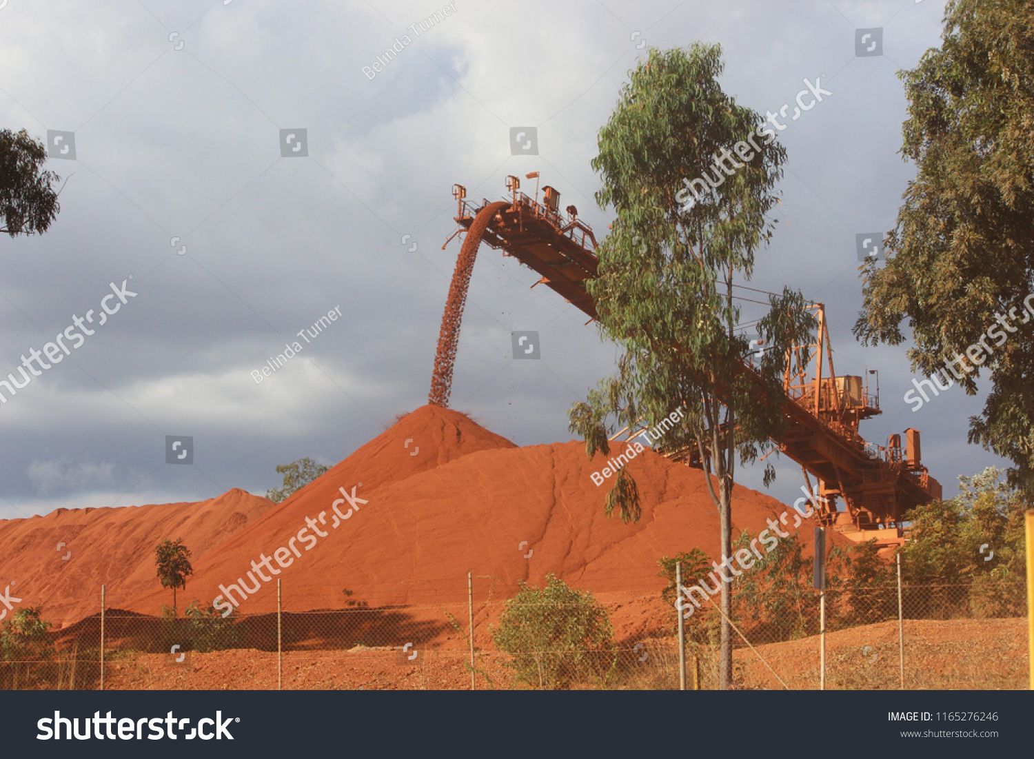 stock-photo-bauxite-mining-at-weipa-western-cape-york-peninsula-queensland-australia-1165276246